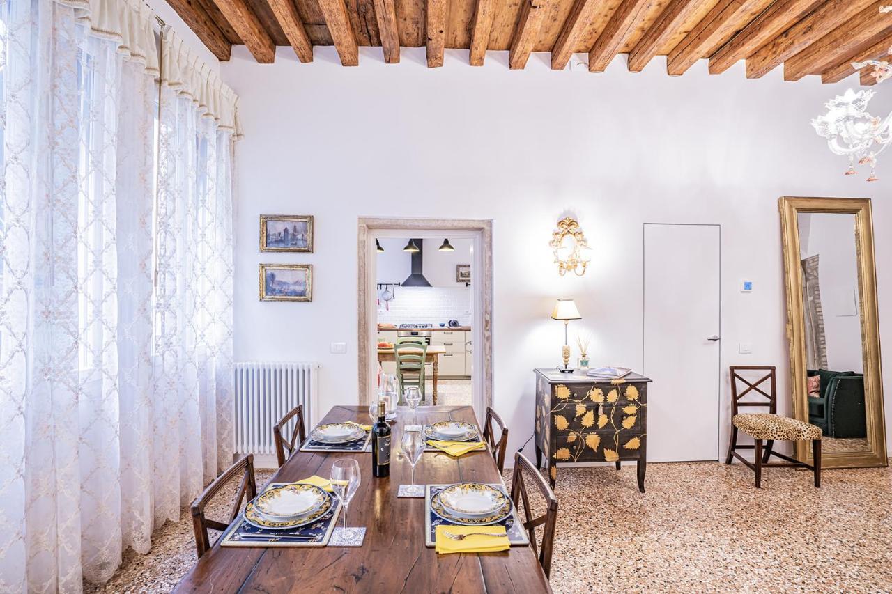Ca' San Beneto Completely Refurbished In A Fabulously Central Area Venise Extérieur photo