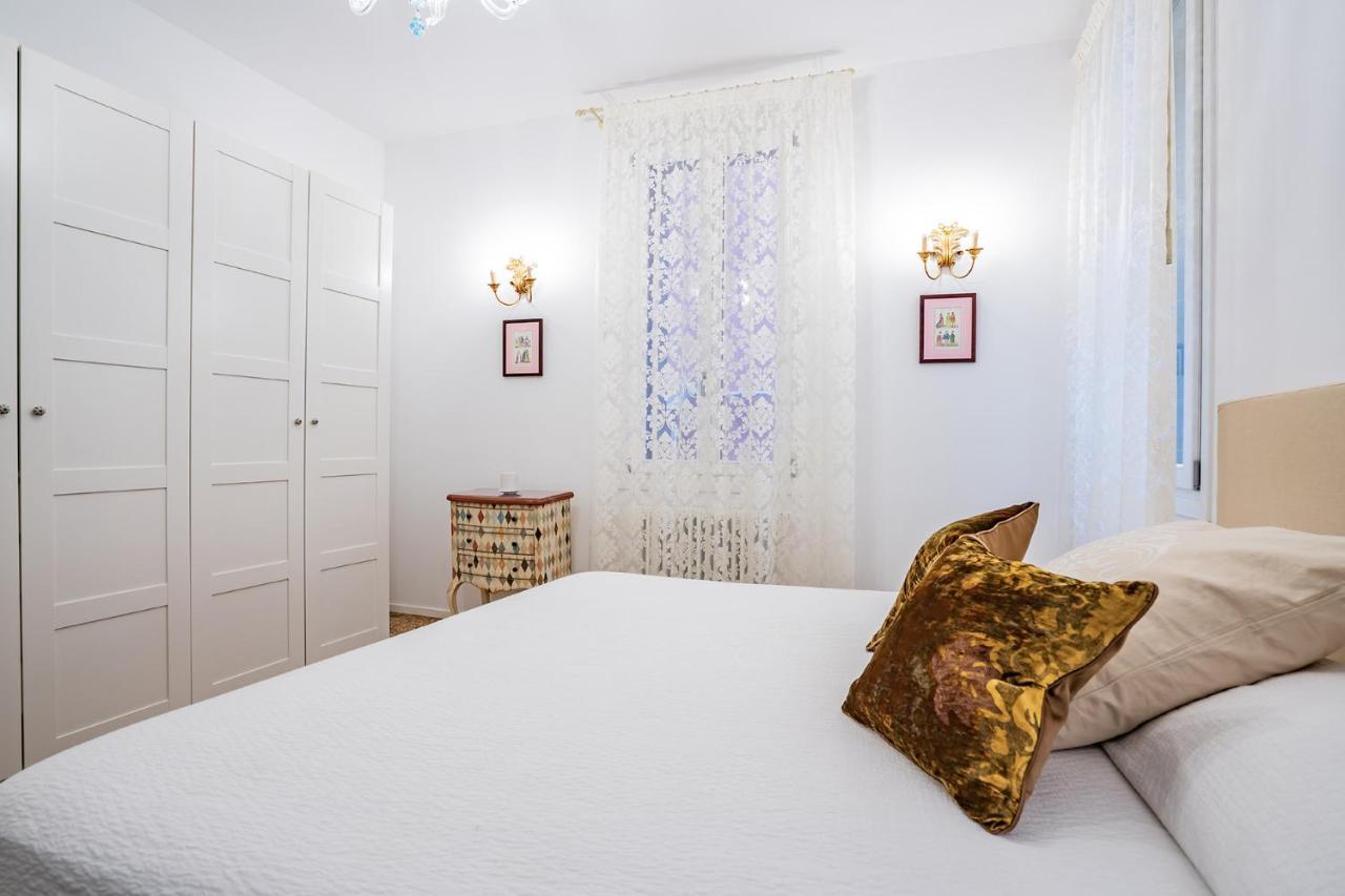 Ca' San Beneto Completely Refurbished In A Fabulously Central Area Venise Extérieur photo